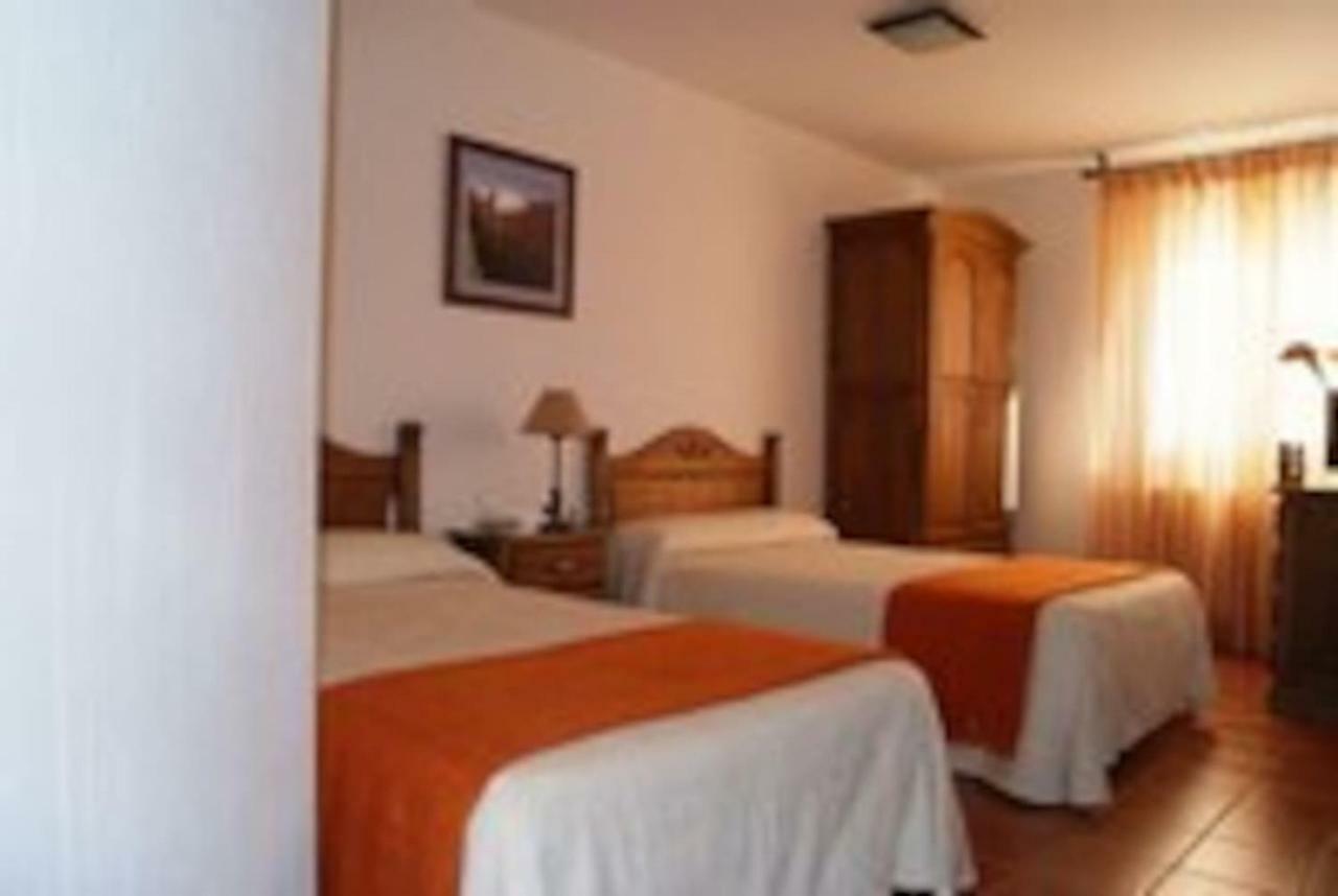 Casa Rural El Sauce. A 2,5 Km De Cuenca Capital Nohales المظهر الخارجي الصورة